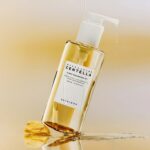 ⁦زيت تنظيف البشرة الخفيف ملCentella de Madagascar Skin1004– 200⁩ - الصورة ⁦2⁩